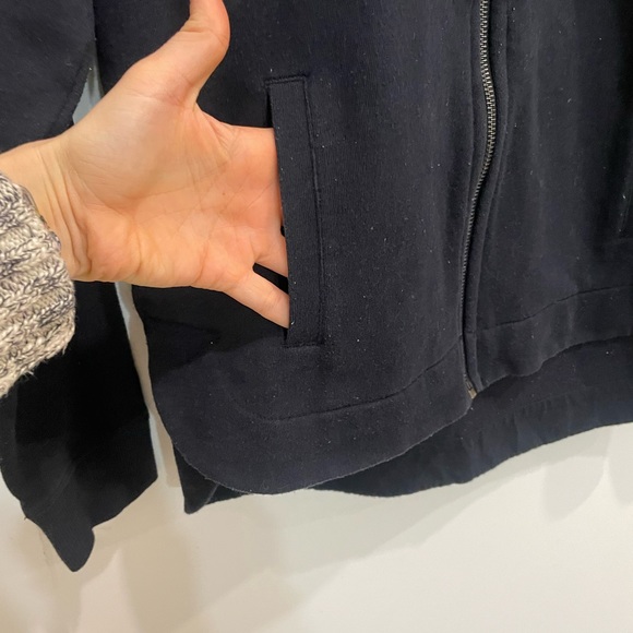 LOLE black zip up medium - Picture 3 of 5